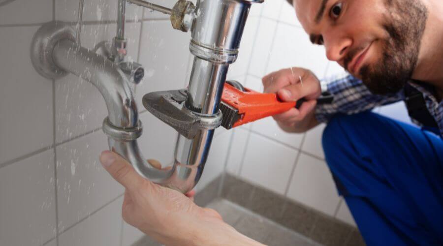 Expert burst pipe repair services in Caldwell, TX